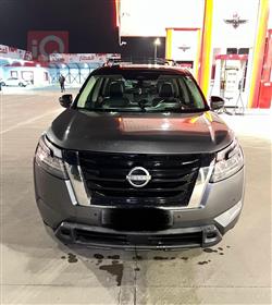 نیسان پاسفایندەر